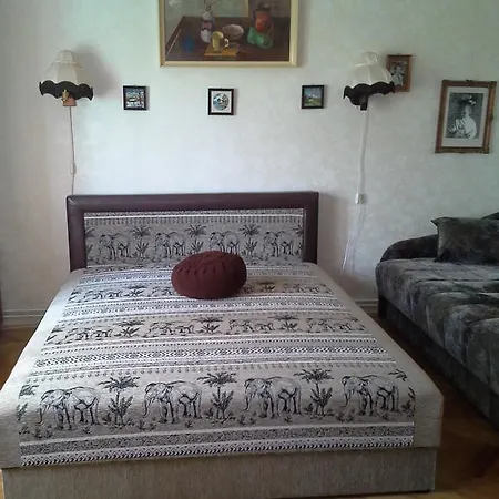 Anna Badacsony Apartament